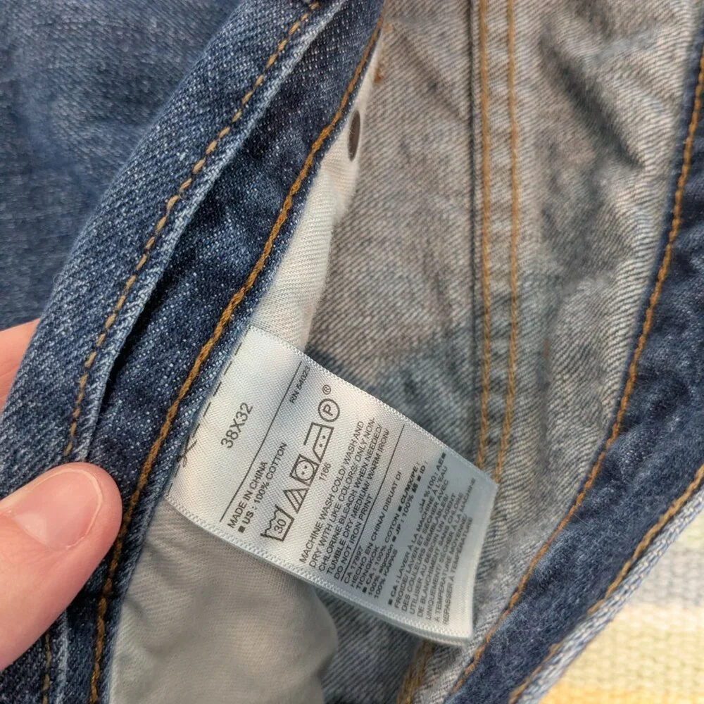 ⭐ Men's Old Navy Regular Jeans size 38 x 32